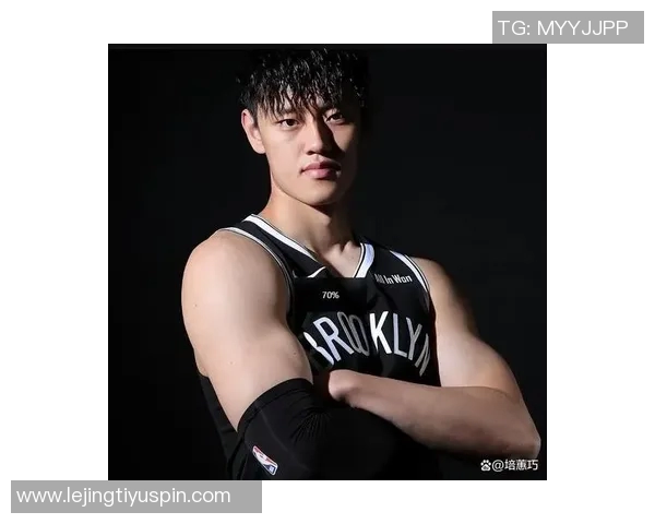 曾凡博在篮网定位为3D球员短暂出场是常态希望他保持积极心态继续努力